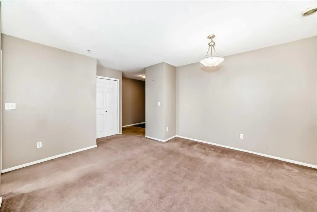 505 Railway Street W, #1101