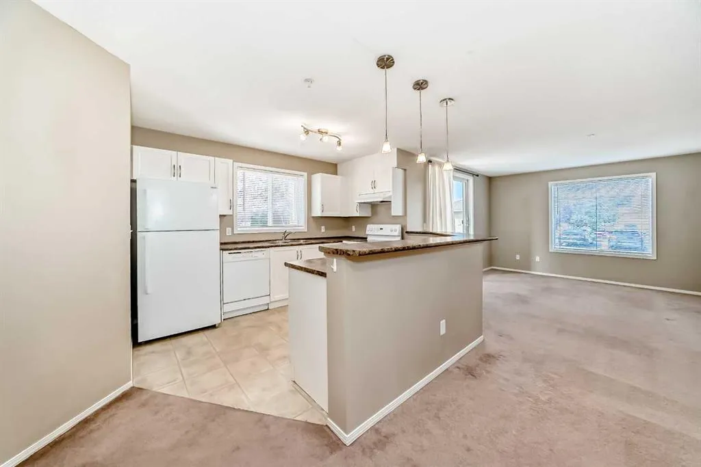 505 Railway Street W, #1101