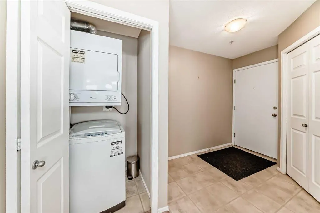 505 Railway Street W, #1101
