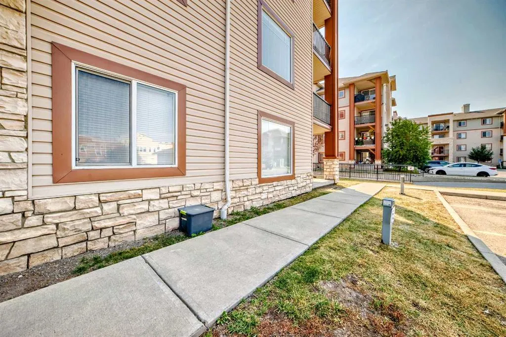 505 Railway Street W, #1101