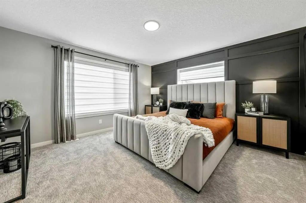 16 Heritage Link