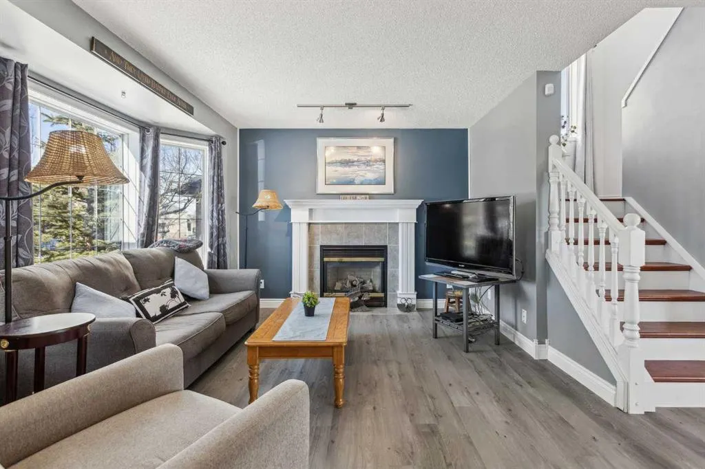 30 Martha's Haven Manor NE