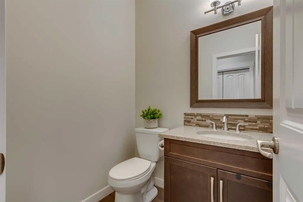 522 Mahogany Manor SE