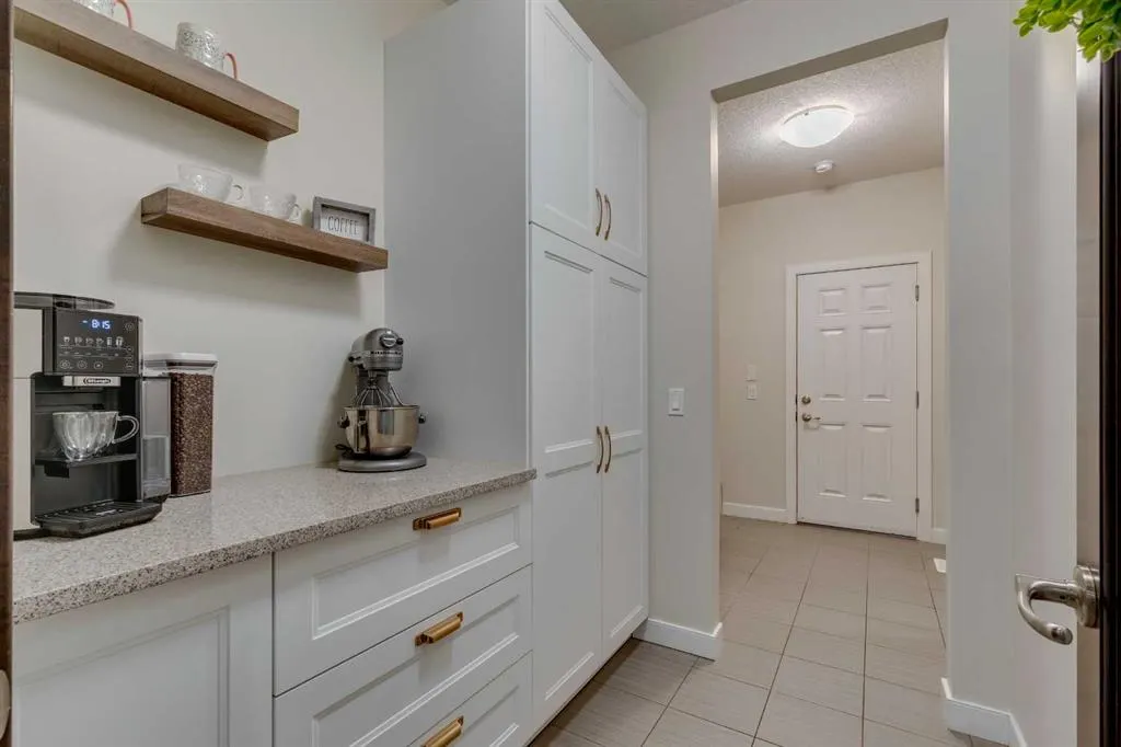 522 Mahogany Manor SE