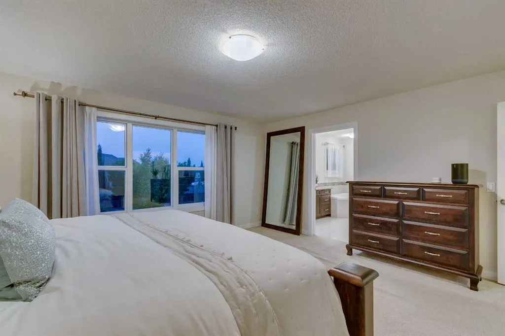 522 Mahogany Manor SE