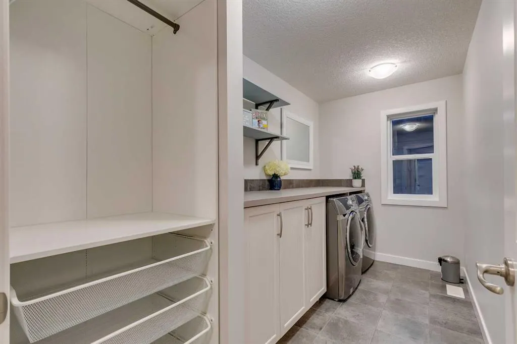 522 Mahogany Manor SE