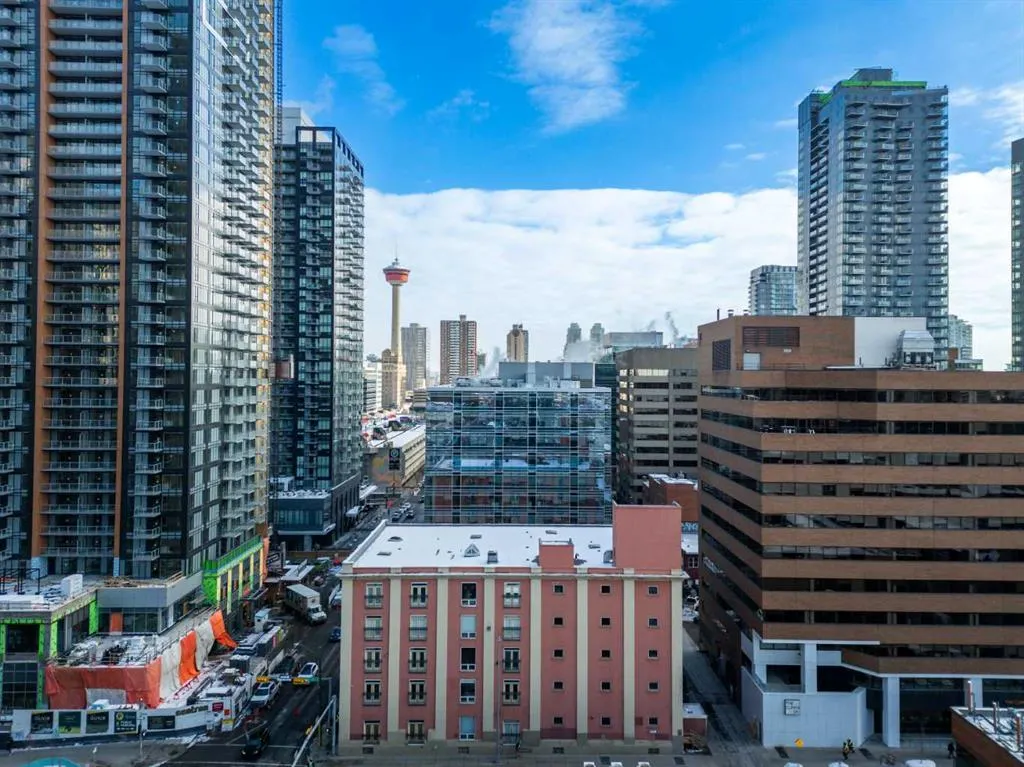 535 10 Avenue SW, #303