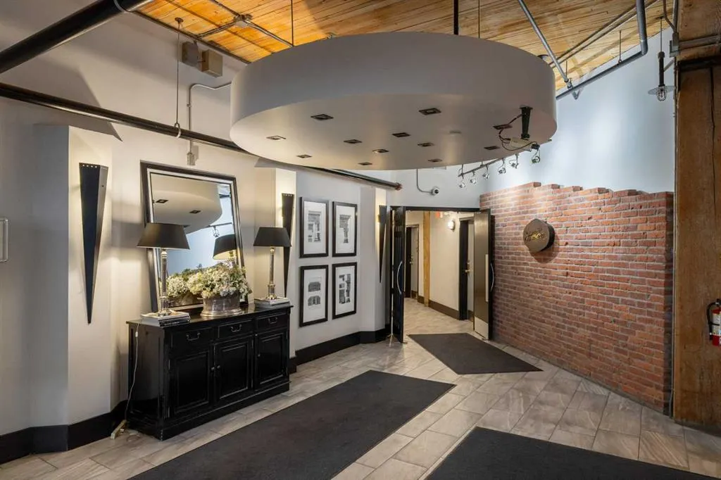 535 10 Avenue SW, #303