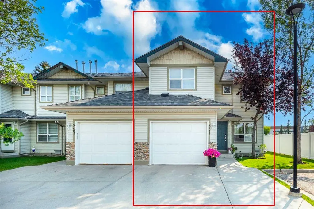 231 Harvest Gold Place NE