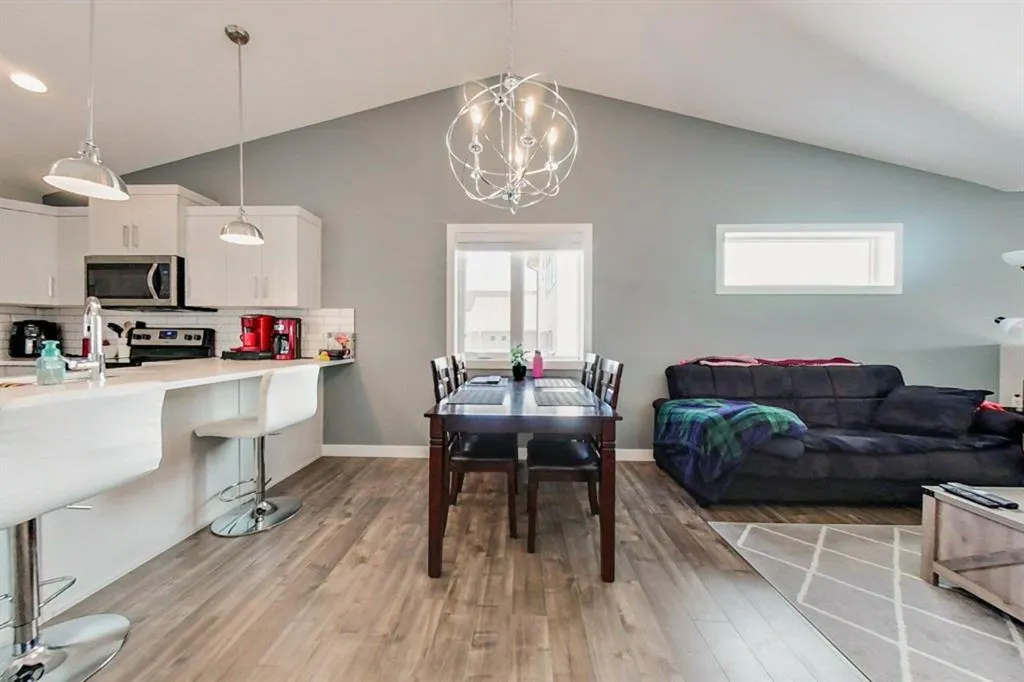 67 Kensington Road W