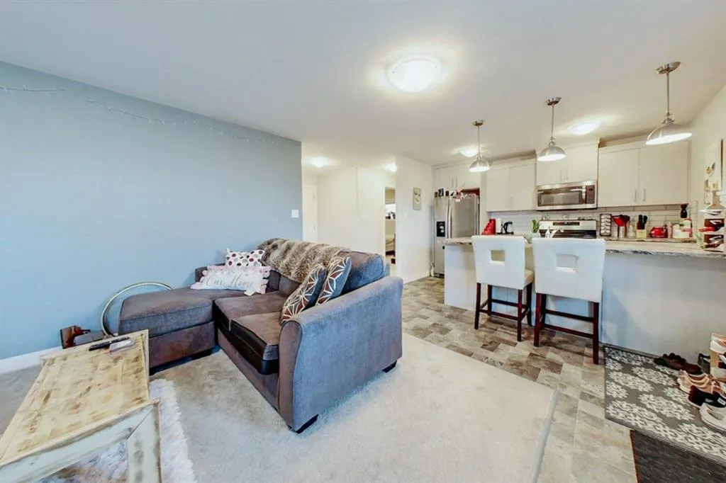 67 Kensington Road W