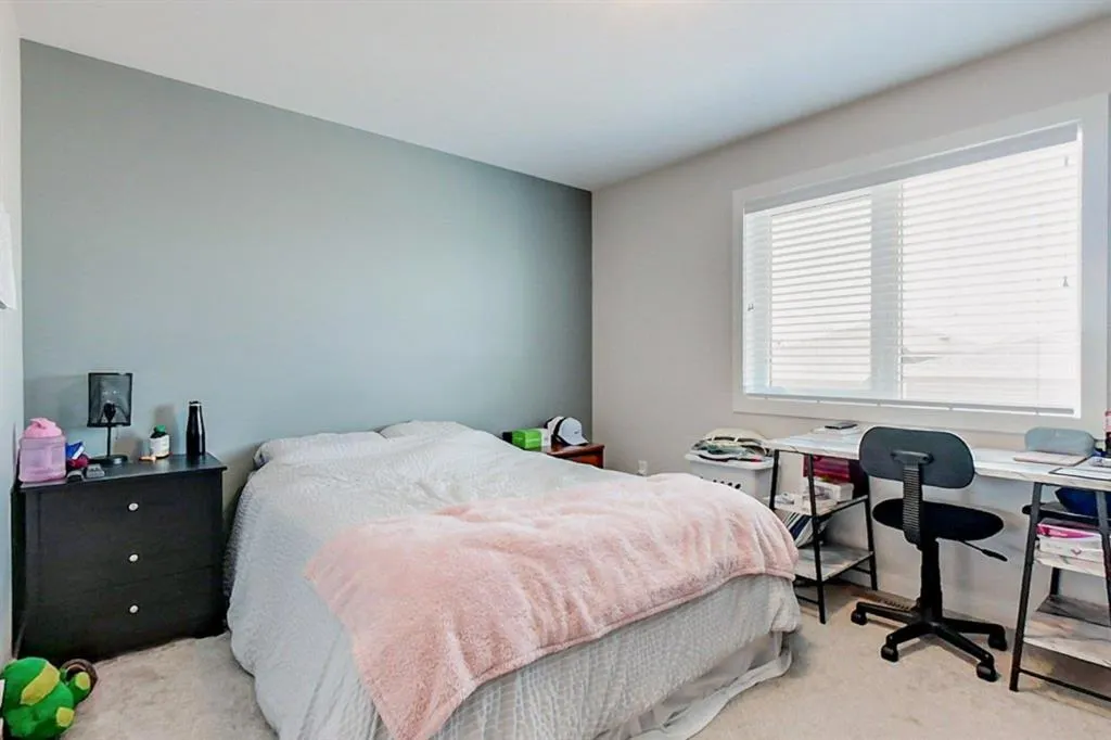 67 Kensington Road W