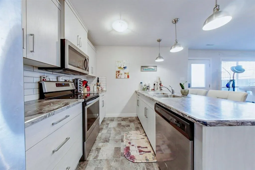 67 Kensington Road W