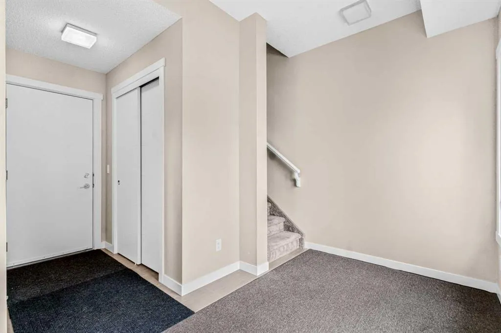218 Sherwood Square NW, #601