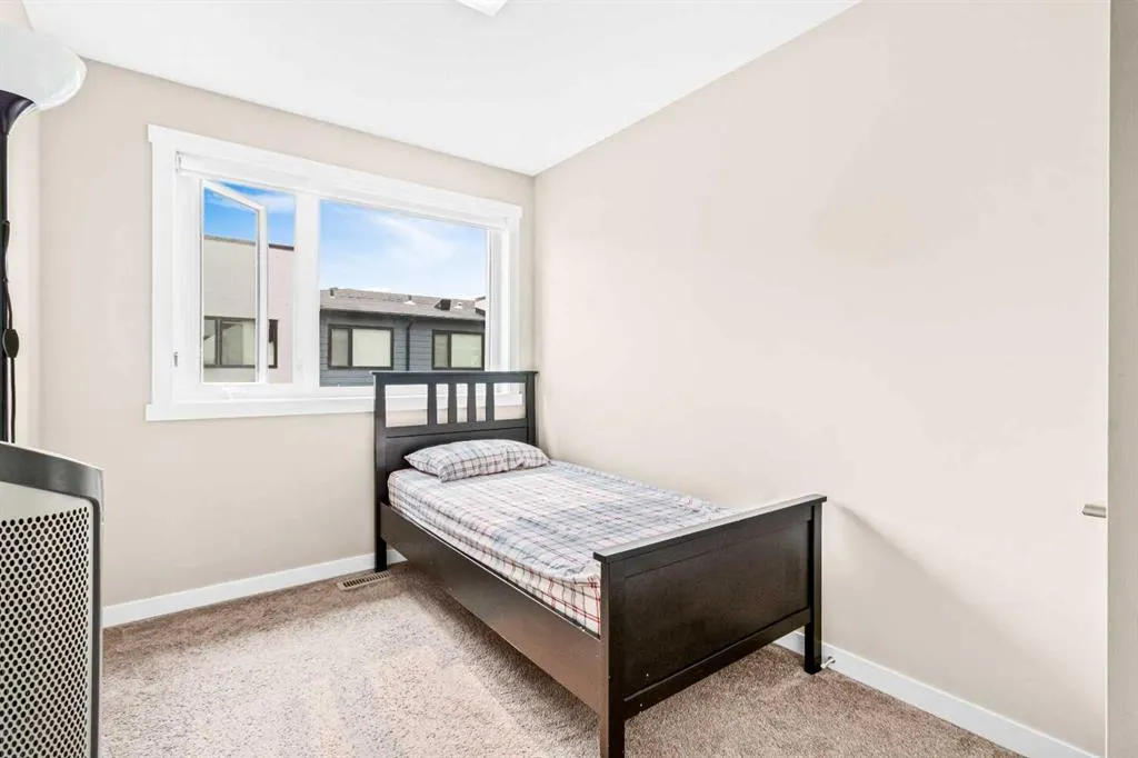 218 Sherwood Square NW, #601