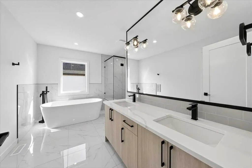 3 Lakewood Point