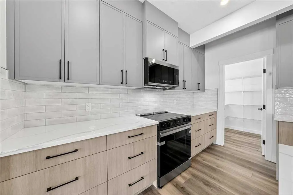 3 Lakewood Point