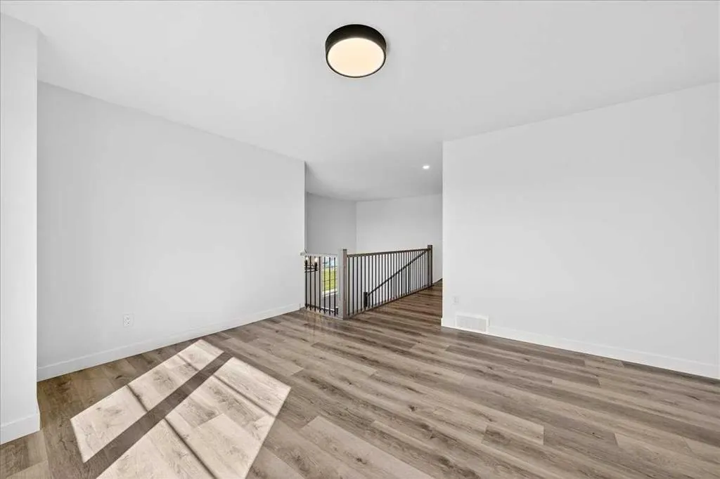 3 Lakewood Point