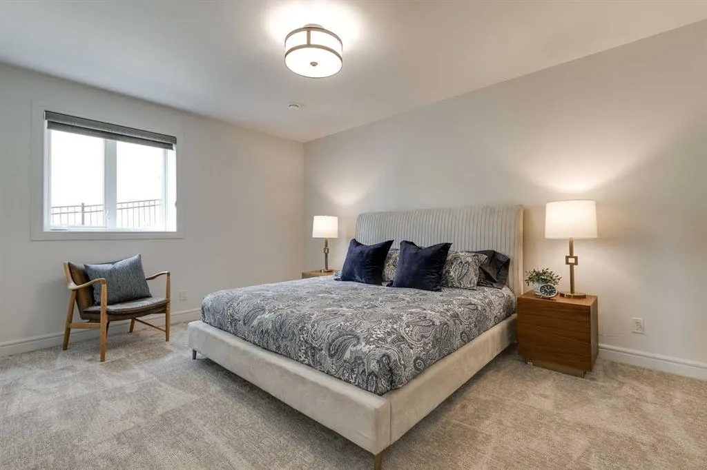 140 Cranbrook View SE