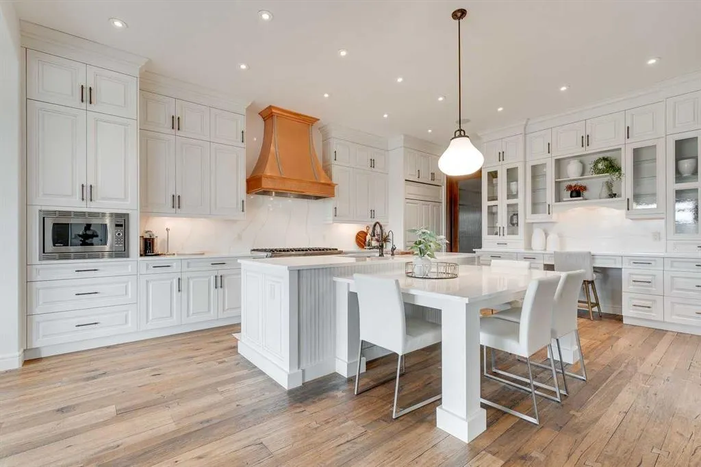 140 Cranbrook View SE