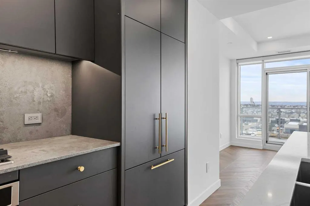 8445 Broadcast Avenue SW, #707
