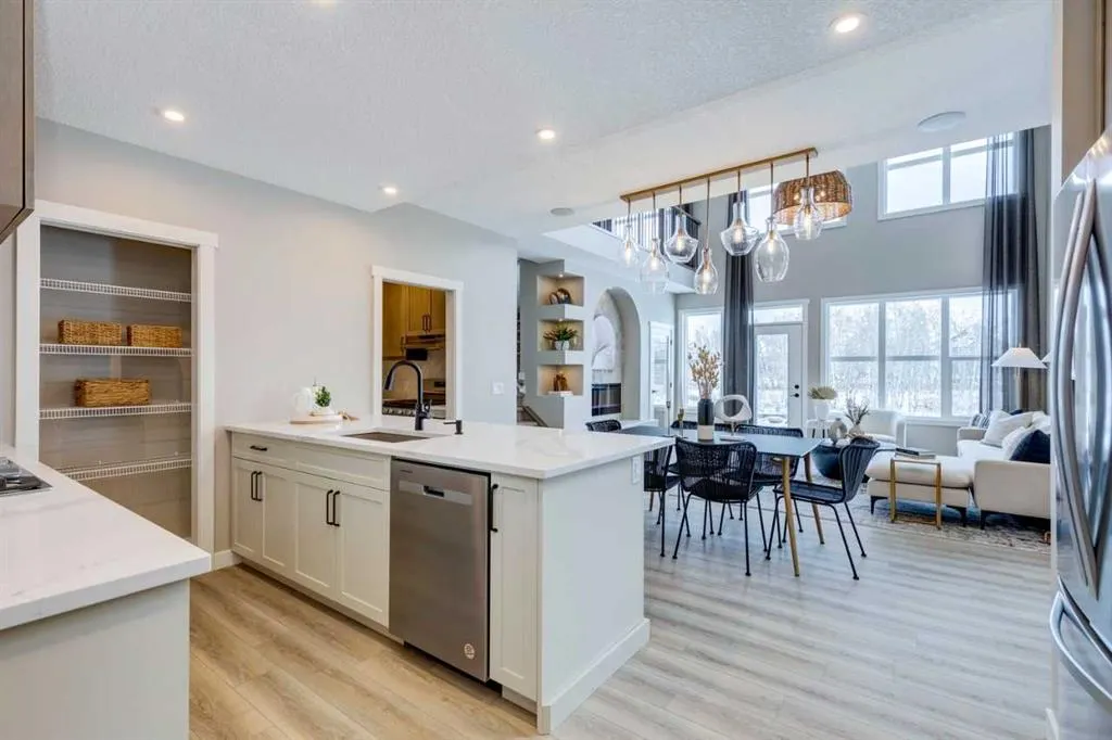 418 Legacy Circle SE