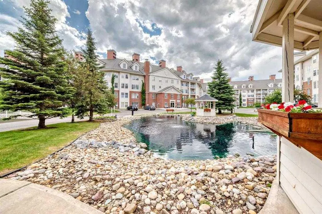 151 Country Village Road NE, #2248