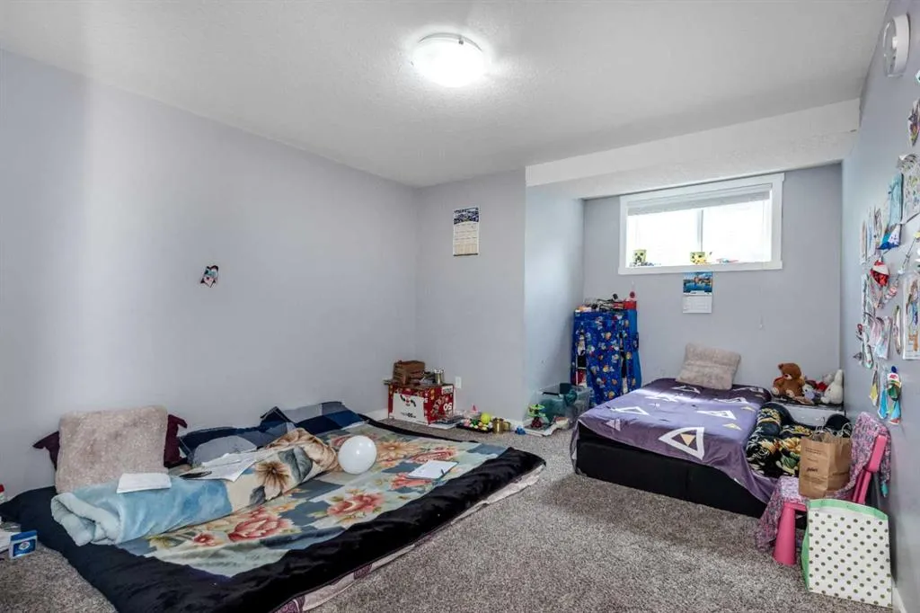 202 Cityscape Way NE