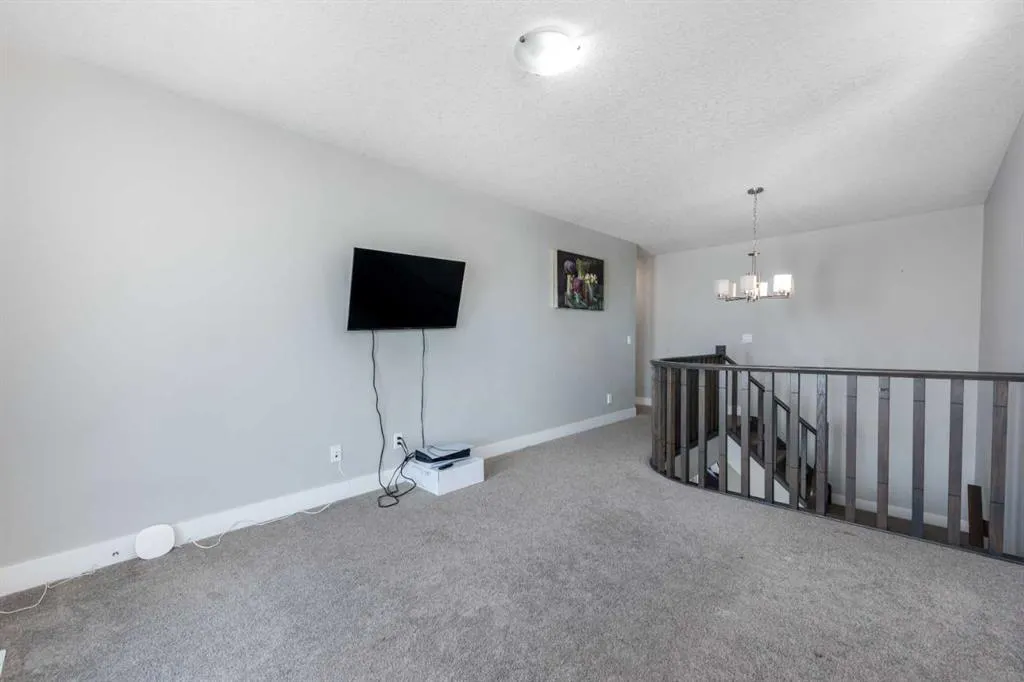 202 Cityscape Way NE