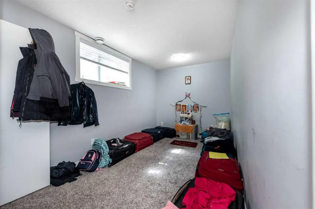 202 Cityscape Way NE