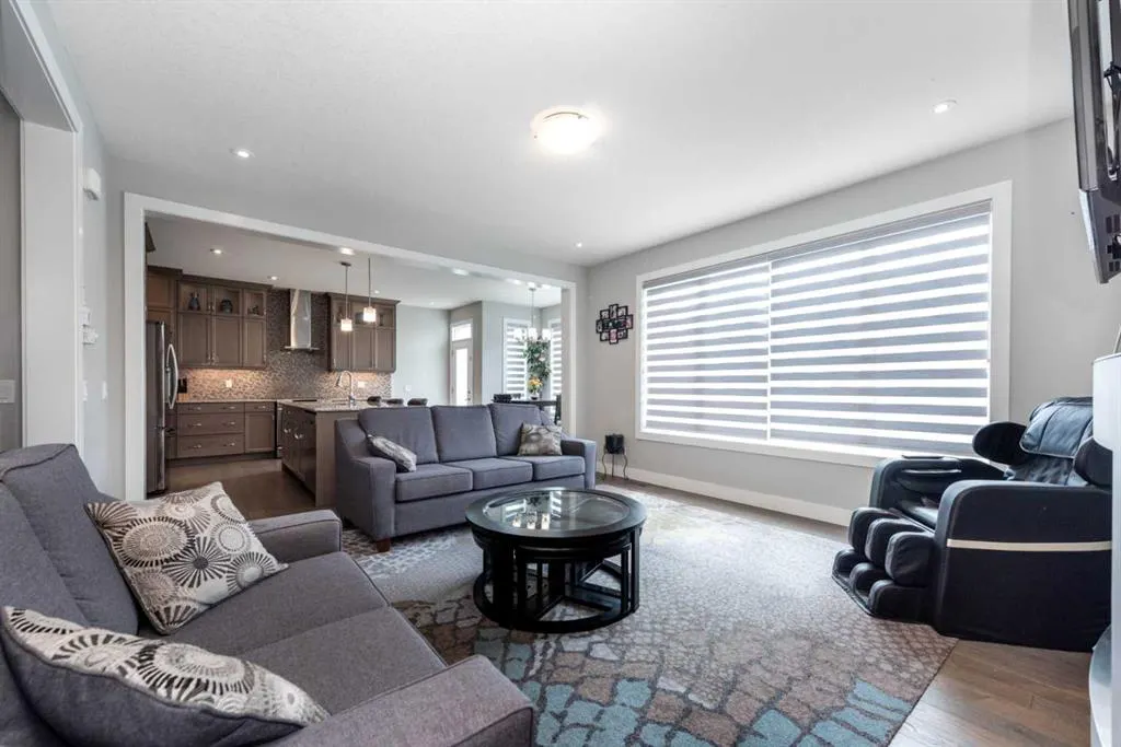 202 Cityscape Way NE