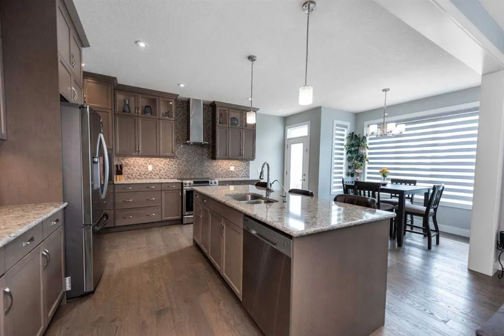 202 Cityscape Way NE