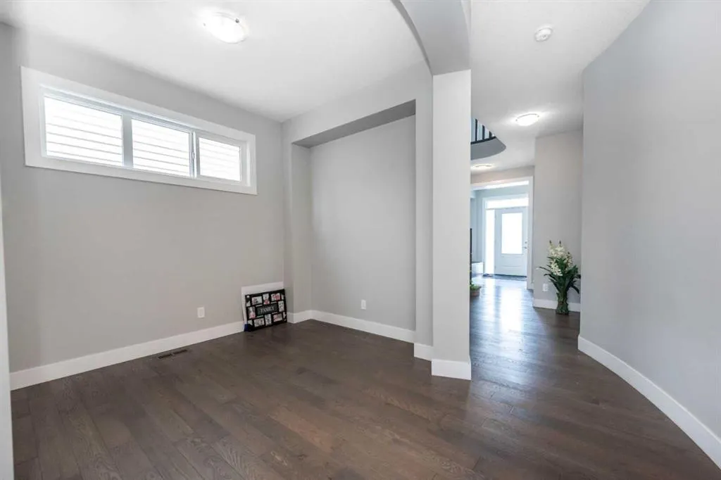 202 Cityscape Way NE