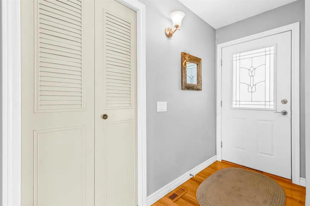 1908 65 Street NE