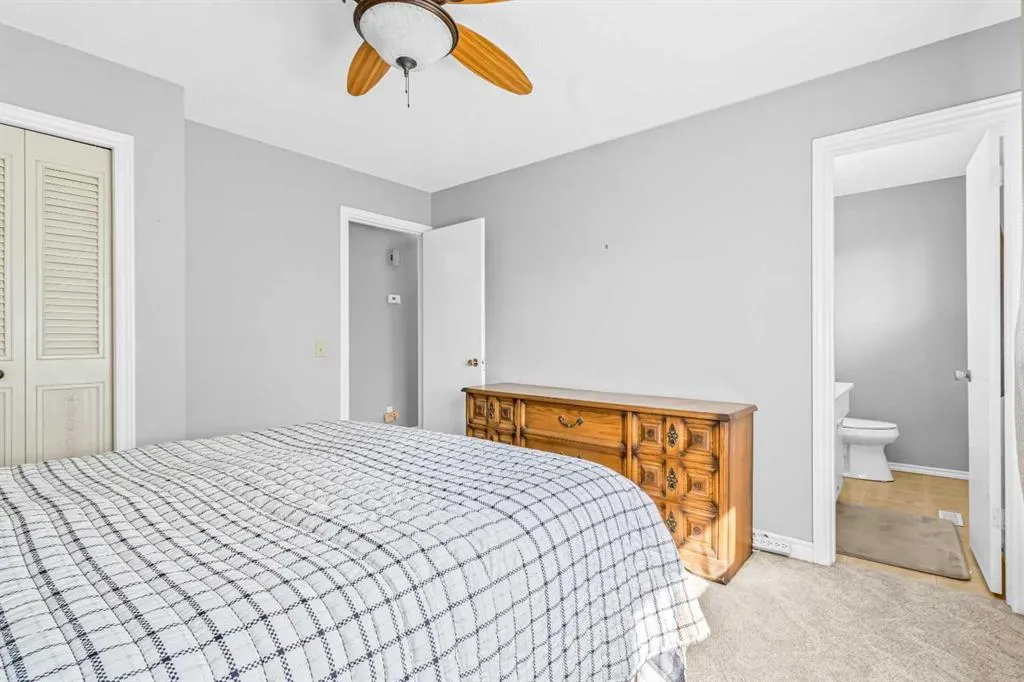 1908 65 Street NE