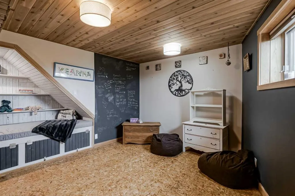 44092 & 44080 Township Road 274