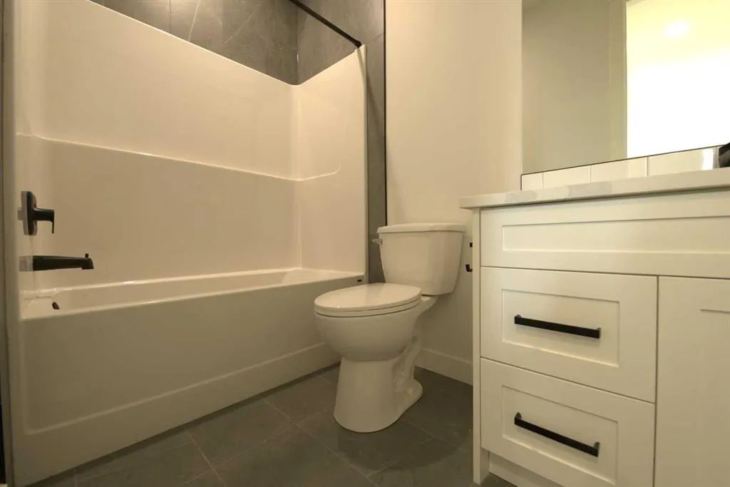 1117 Iron Ridge Avenue