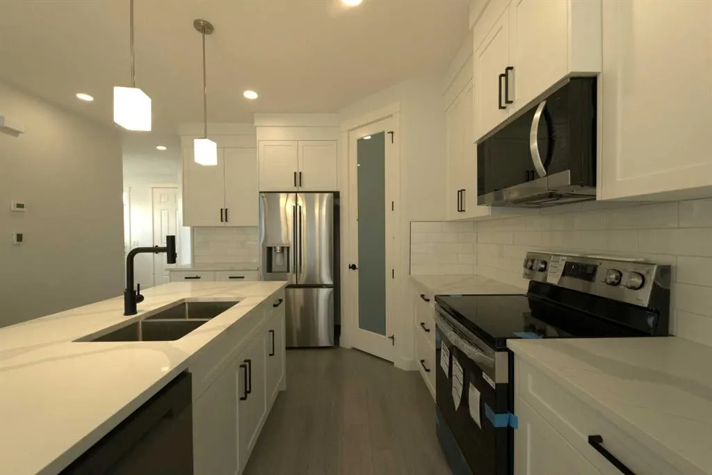 1117 Iron Ridge Avenue