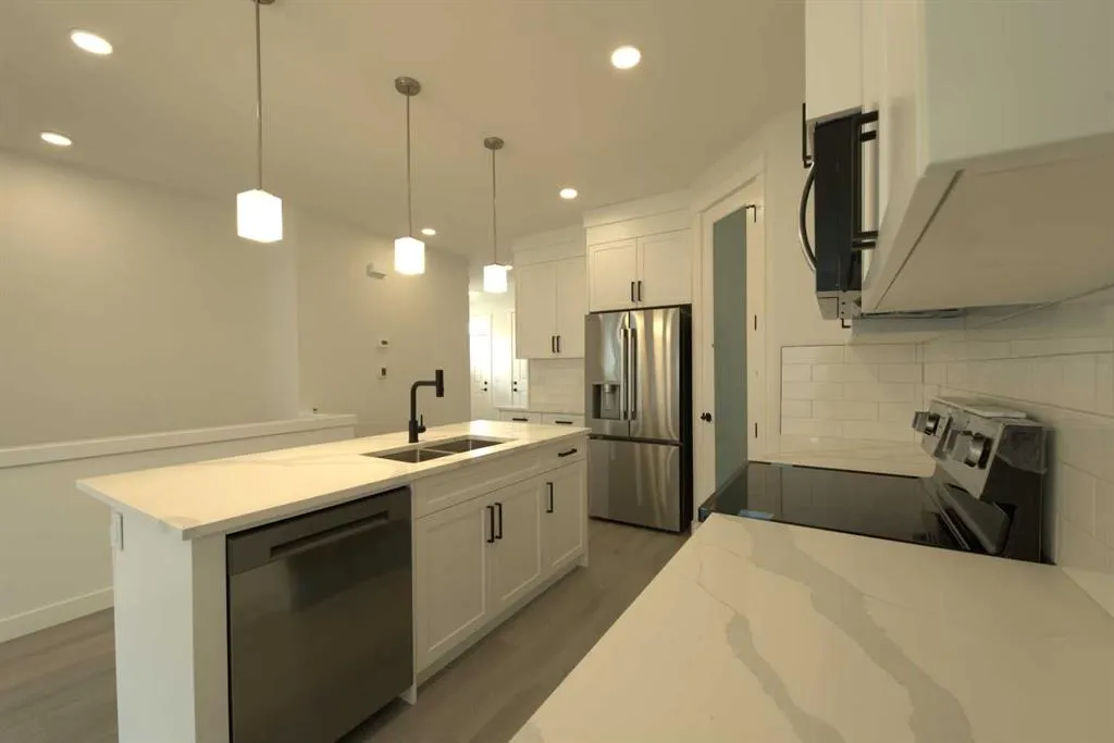 1117 Iron Ridge Avenue