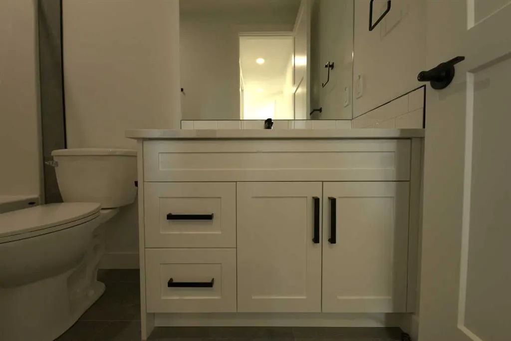 1117 Iron Ridge Avenue