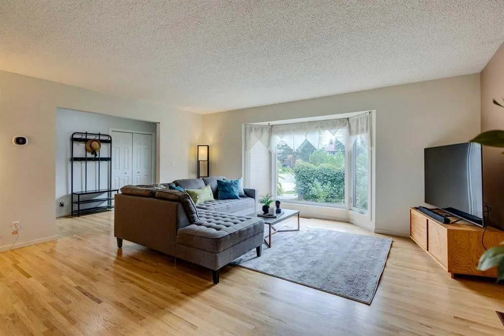 32 Brookpark Rise SW
