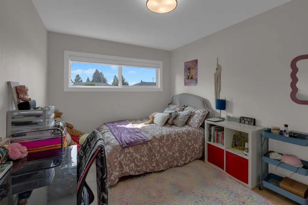 24 Canyon Drive NW