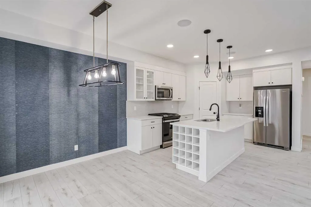 34 Belmont Crescent SW