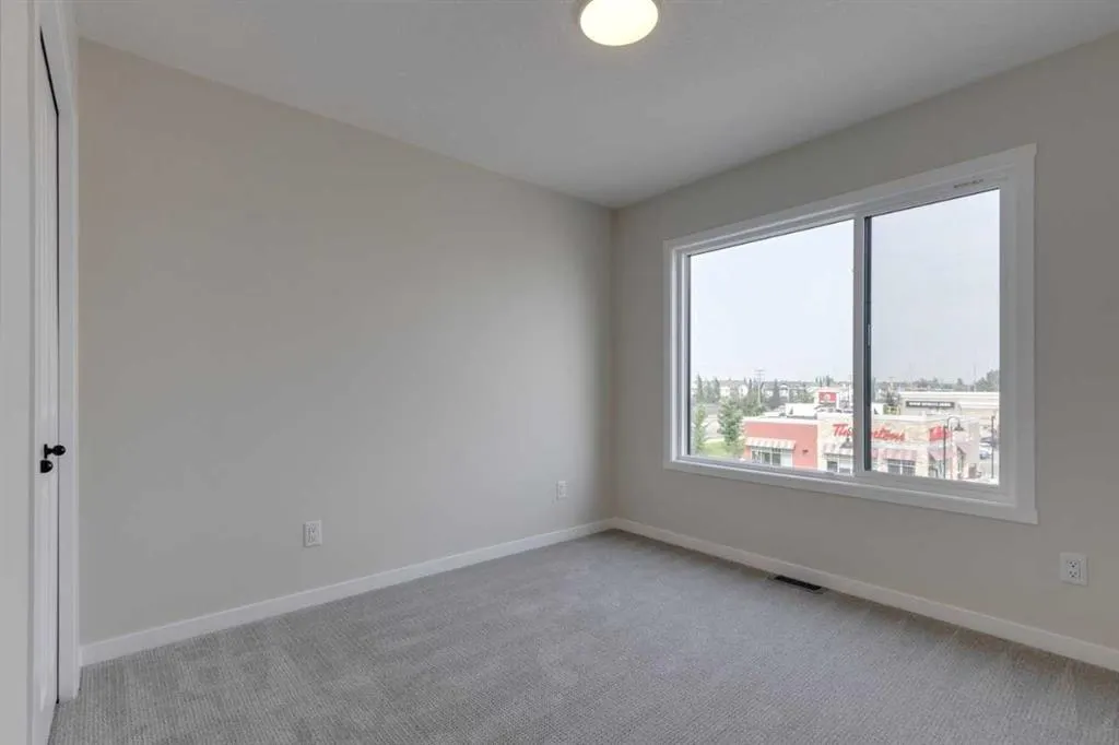 81 Midtown Boulevard SW, #611