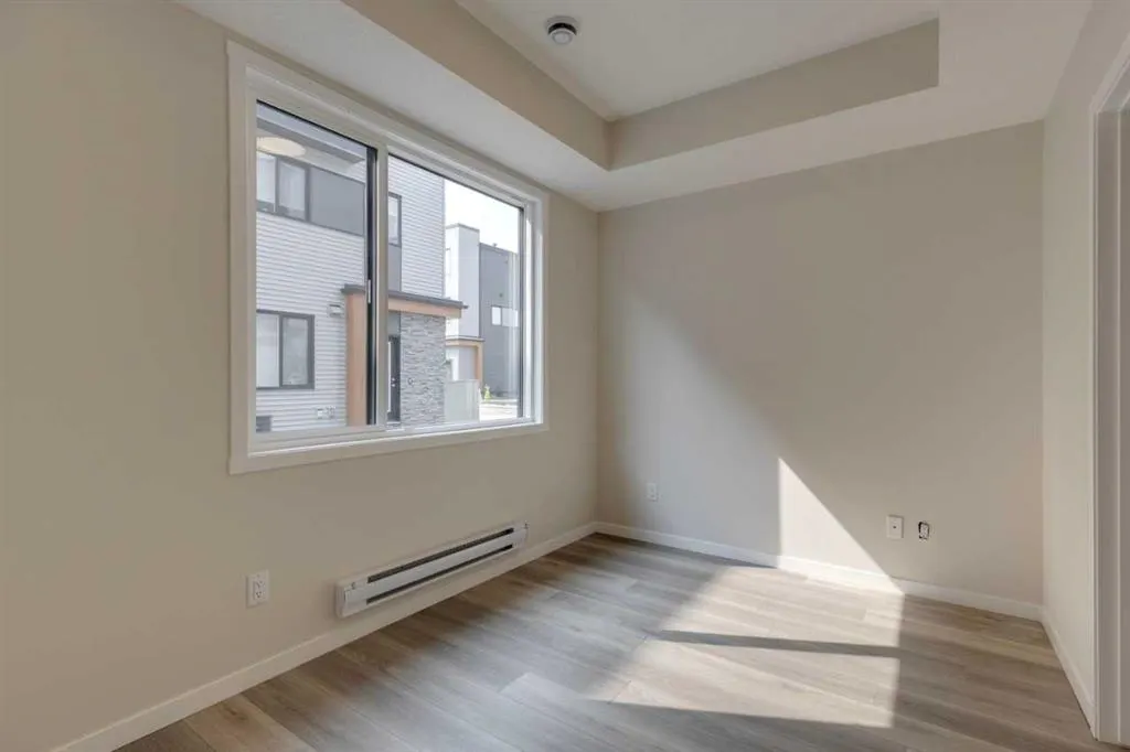 81 Midtown Boulevard SW, #611