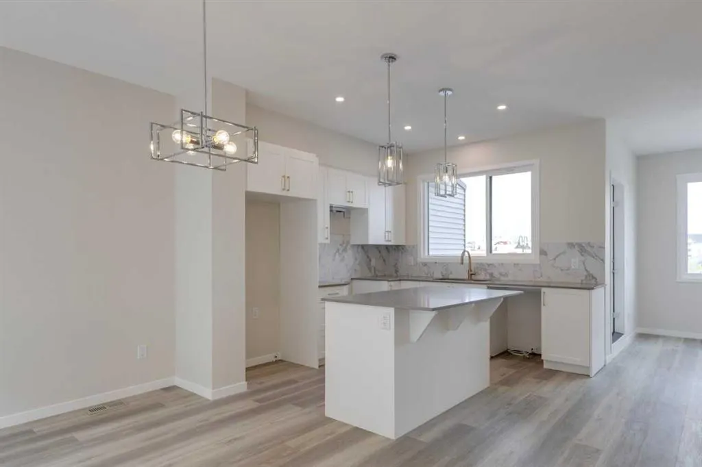 81 Midtown Boulevard SW, #611