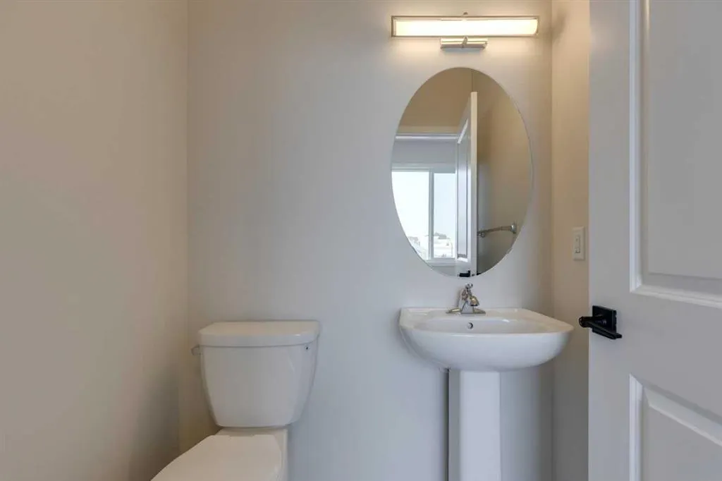 81 Midtown Boulevard SW, #611