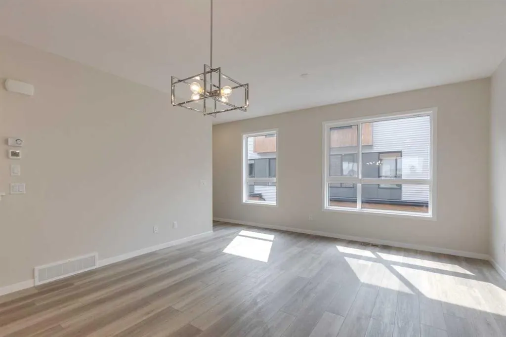 81 Midtown Boulevard SW, #611