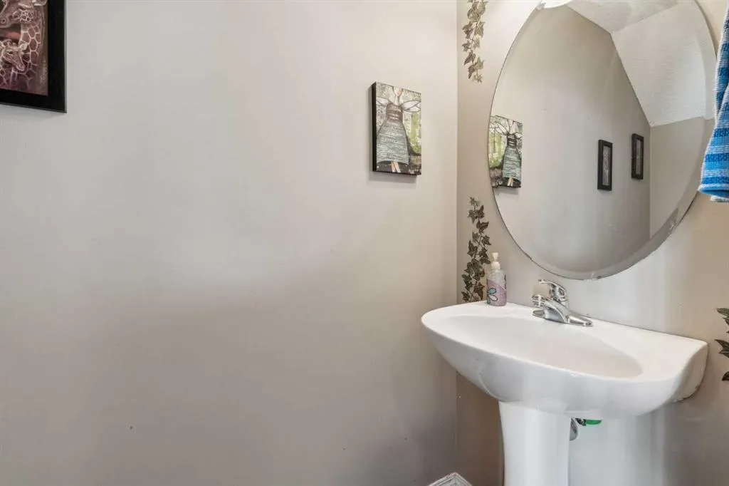 3198 New Brighton Gardens SE