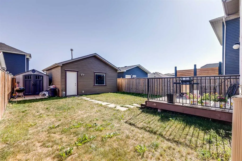 1318 Ravenswood Drive SE